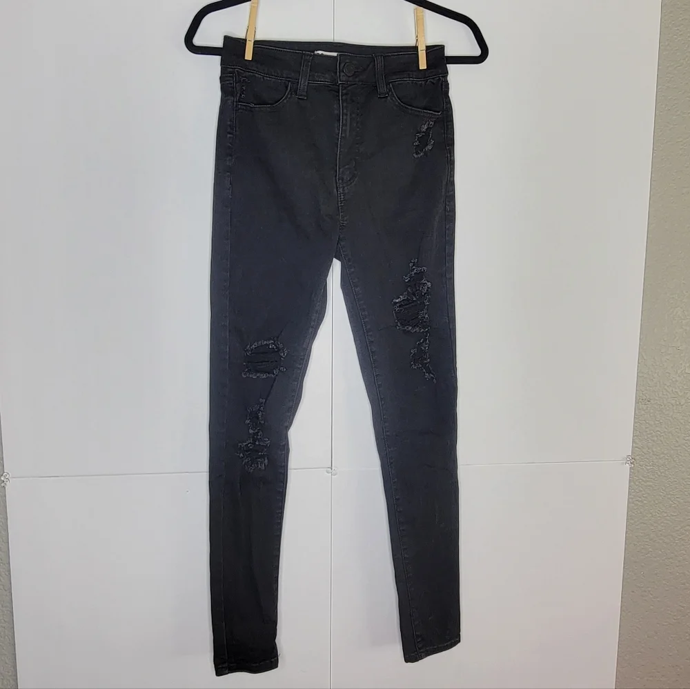 SO Black Distressed Skinny Jeans Size 5 Juniors (Women 0-2) Stretch High Rise